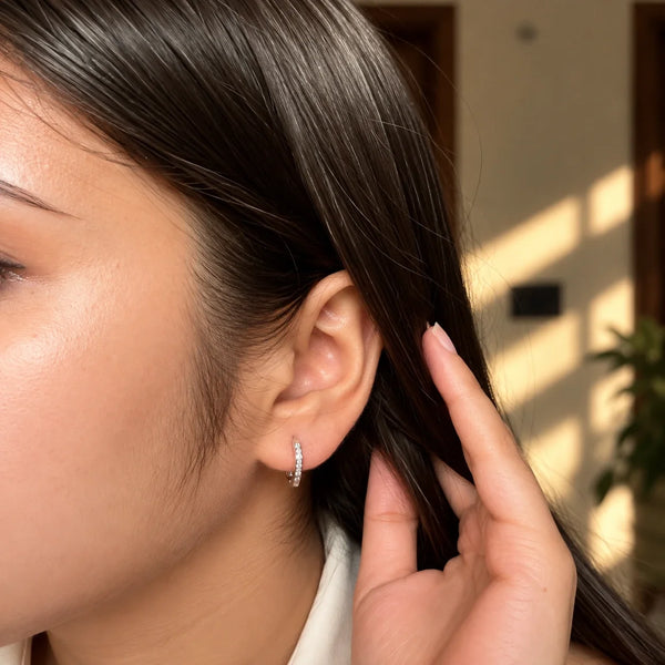 Women's Silver-Tone Minimalist Hoop Earrings
